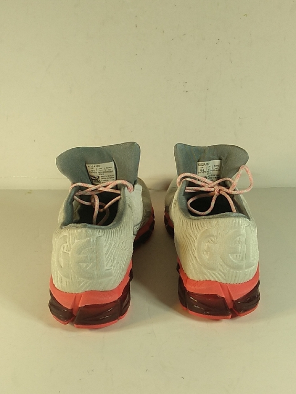 ASICS Women's White and Pink Athletic Running Sneakers Size 8.5 - Picture 6 of 7